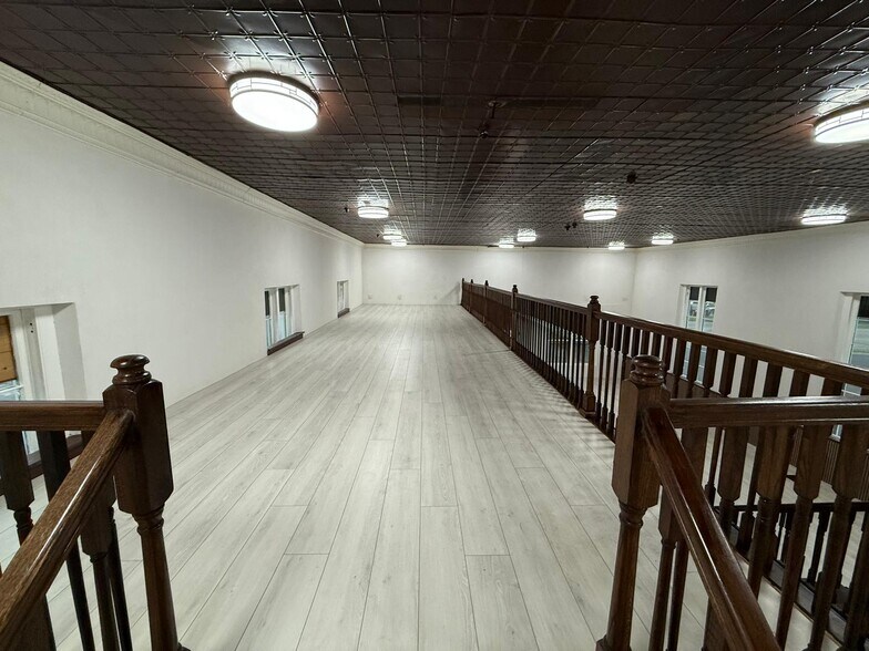 More Photos Of 4915 N Dixie Dr, Dayton Convenience Store For Sale