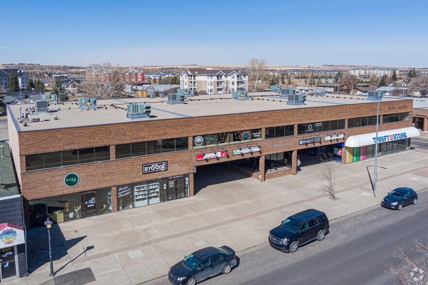 More Photos Of 125 Main St N, Airdrie Storefront Retail Office For Sale
