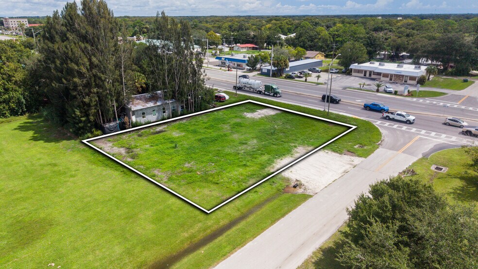 More Photos Of 100 NW 10th Street, Okeechobee Land For Sale