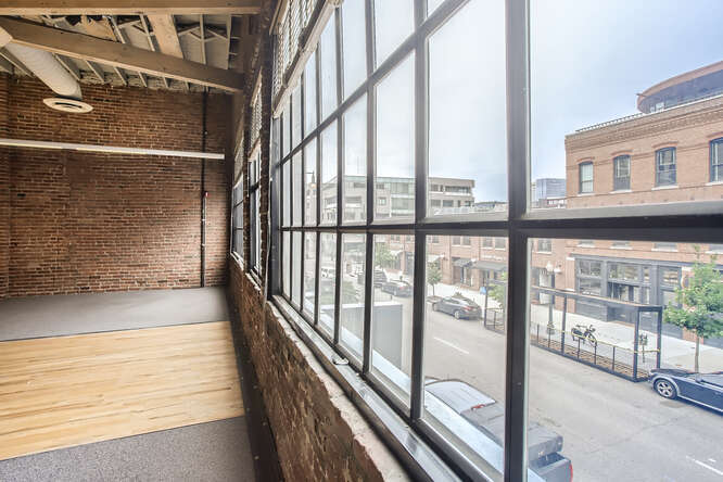 More Photos Of 1822 Blake St, Denver Office For Sale