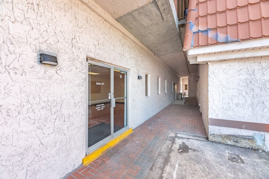 More Photos Of 255 Fortenberry Rd, Merritt Island Medical For Sale