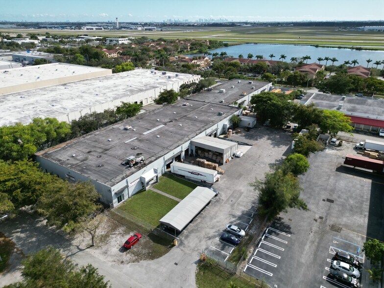 Primary Photo Of 5330 NW 161st St, Miami Lakes Warehouse For Lease