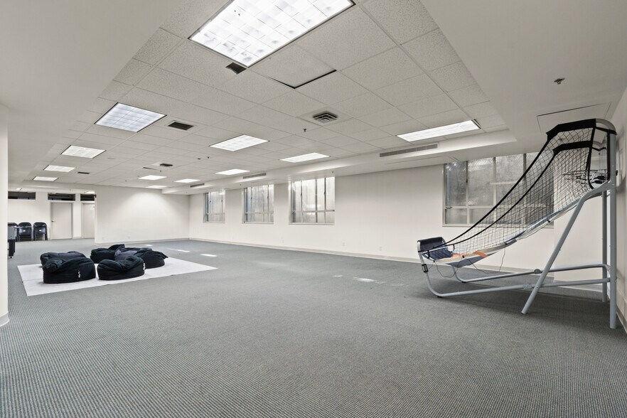 More Photos Of 623 E Wallace Ave, Coeur d'Alene Office For Sale