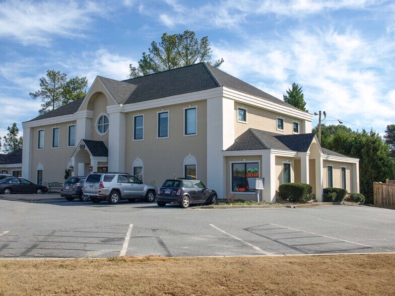 Primary Photo Of 6572 Highway 92, Acworth Medical For Lease