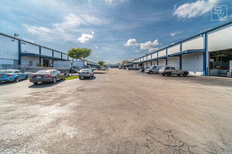 More Photos Of 6950-7190 NW 12th St, Miami Warehouse For Lease
