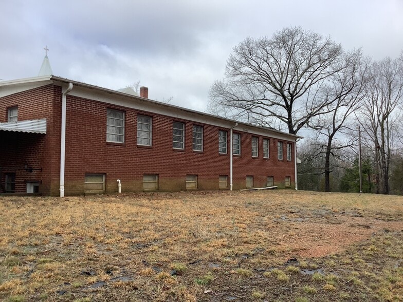 More Photos Of 605 Clarksbury Church Rd, Thomasville Religious Facility For Sale