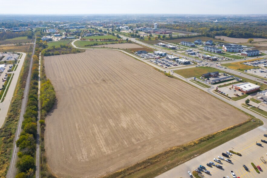 More Photos Of Crosspark Rd, Coralville Land For Sale