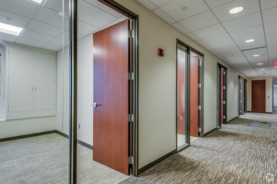 Photo of 15th Floor Ste 1550