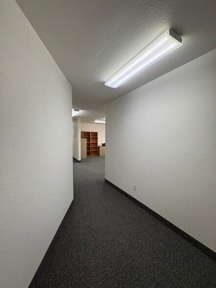 More Photos Of 1380 E Aultman St, Ely Office For Sale
