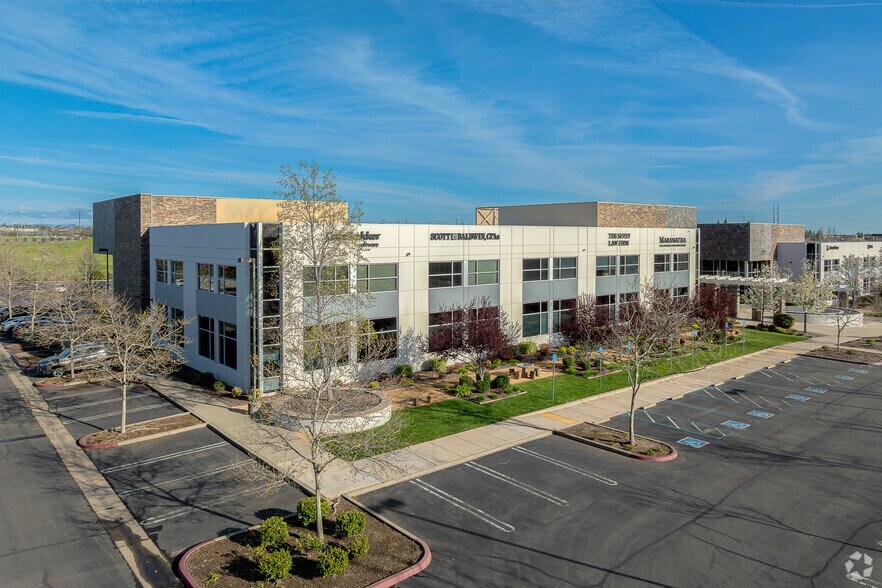 More Photos Of 990 Reserve Dr, Roseville Office For Sale