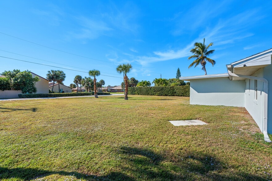 More Photos Of 107 Franklyn Ave, Indialantic Land For Sale