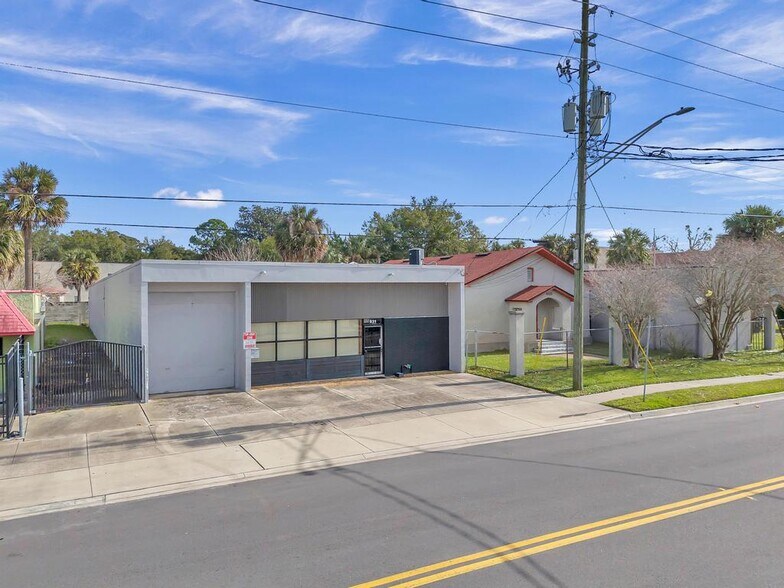 More Photos Of 931 N Liberty St, Jacksonville Warehouse For Sale
