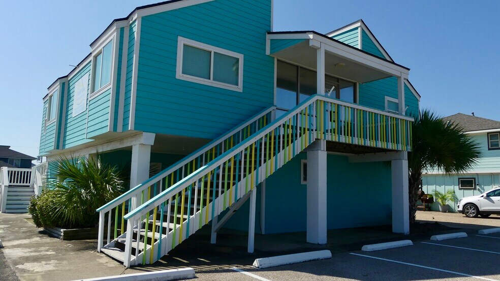 Primary Photo Of 926 Bonita St, Bayou Vista Office For Sale