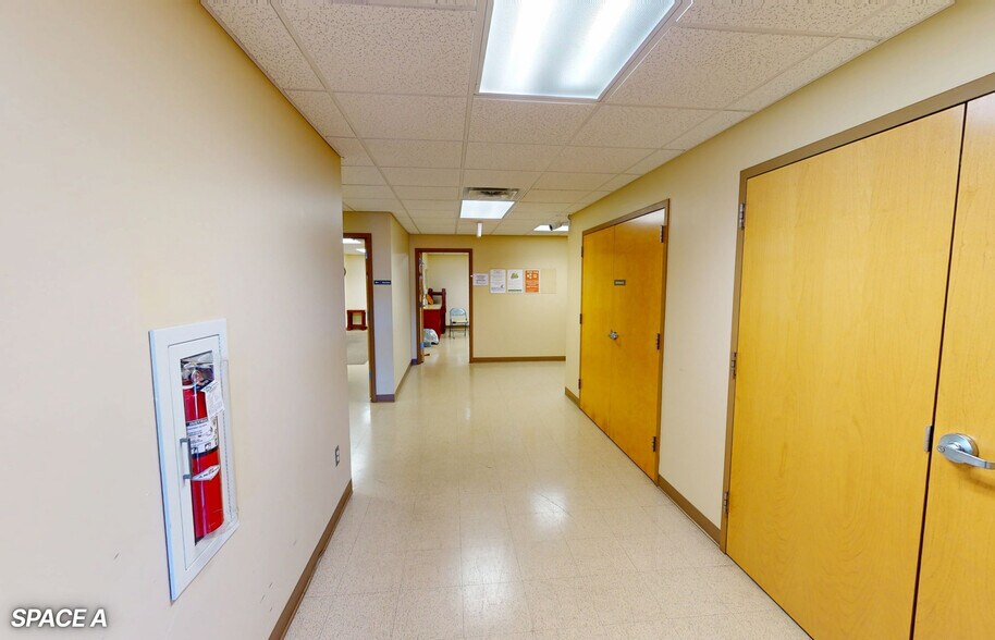 More Photos Of 4493 Bonsack Rd, Roanoke Specialty For Lease