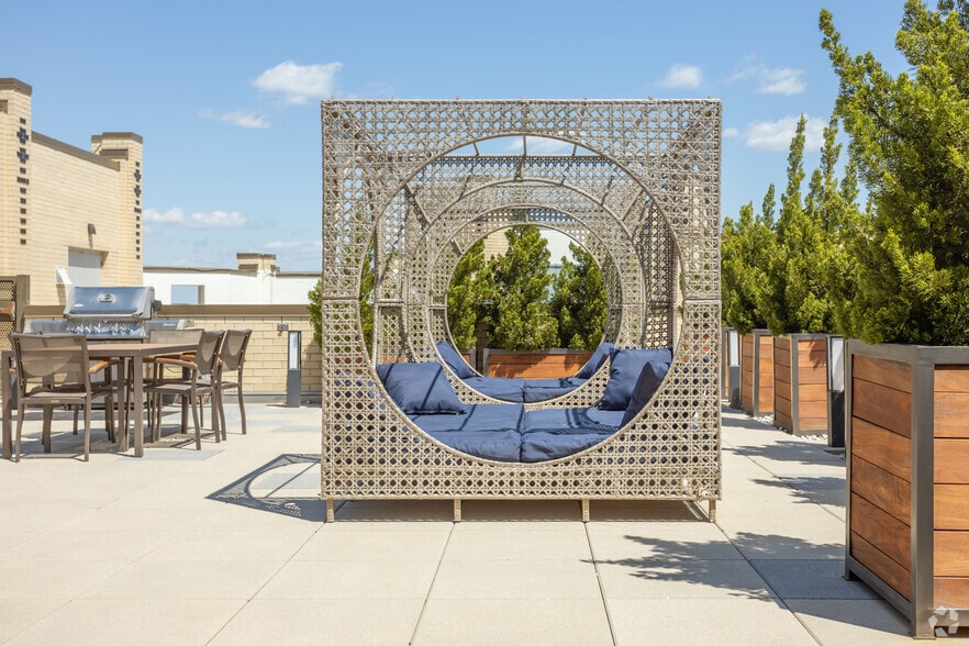 More Photos Of 44 Maryland Ave, Rockville Apartments For Lease