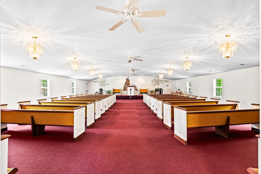 More Photos Of 22114 Carters Gate Rd, Ruther Glen Religious Facility For Sale