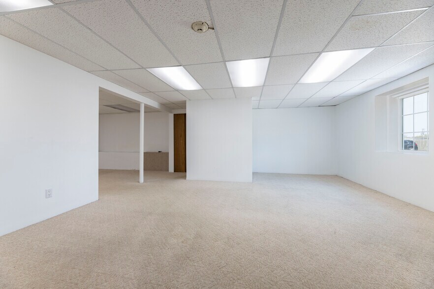 More Photos Of 120 Point Judith Rd, Narragansett Unknown For Lease