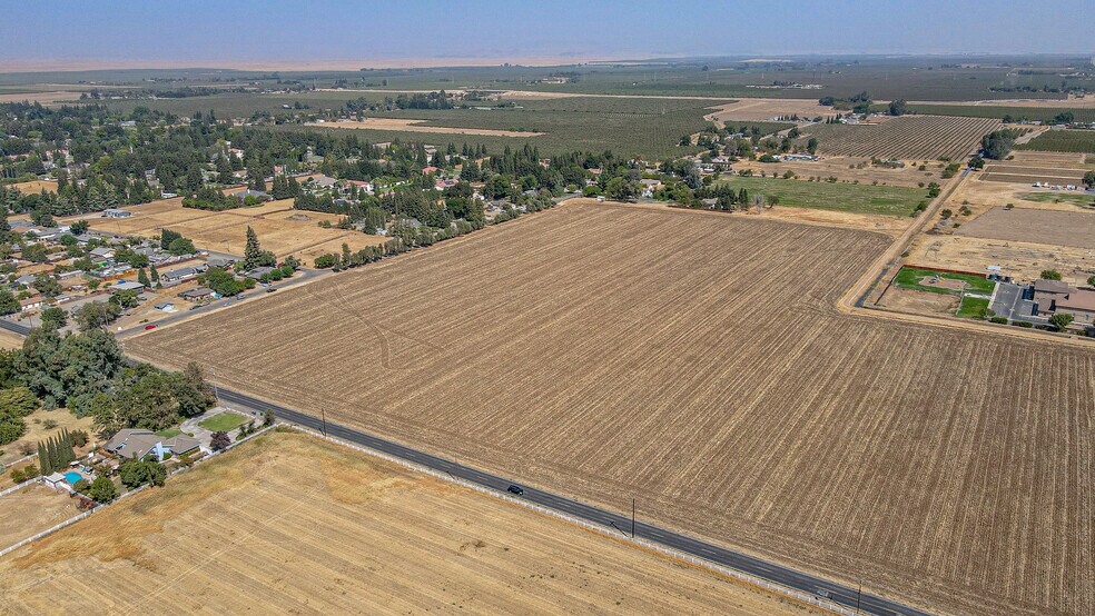 More Photos Of 41 Acres Stretch, McKee & Santa Fe, Merced Land For Sale