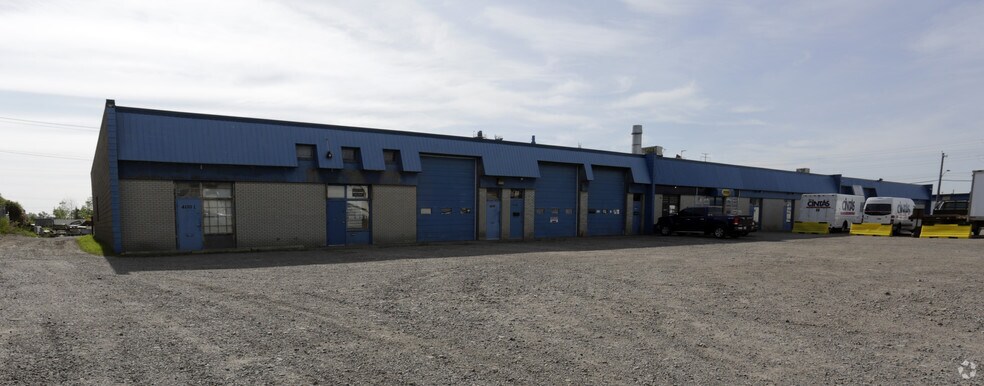 More Photos Of 4150 14A St SE, Calgary Warehouse For Lease