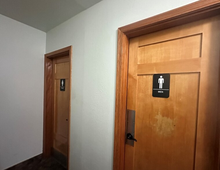 More Photos Of 400 Pacific Ave N, Long Beach Restaurant For Sale