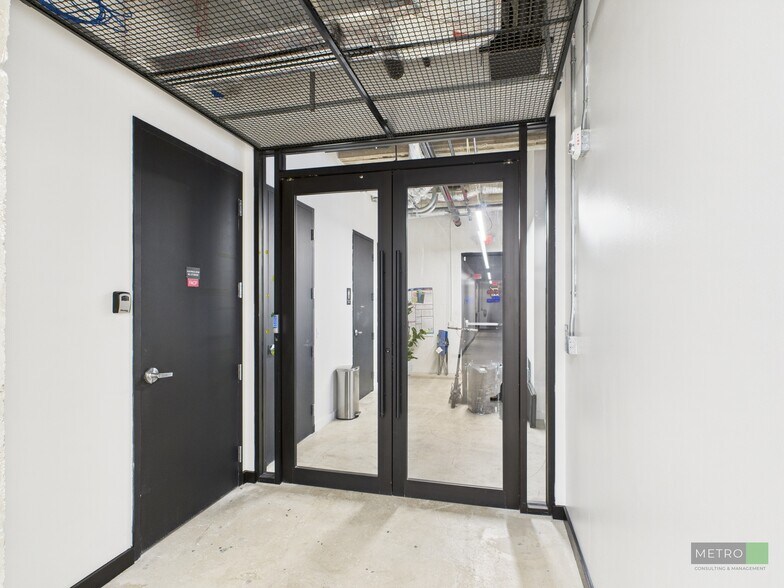 More Photos Of 2509 N Miami Ave, Miami Loft Creative Space For Lease