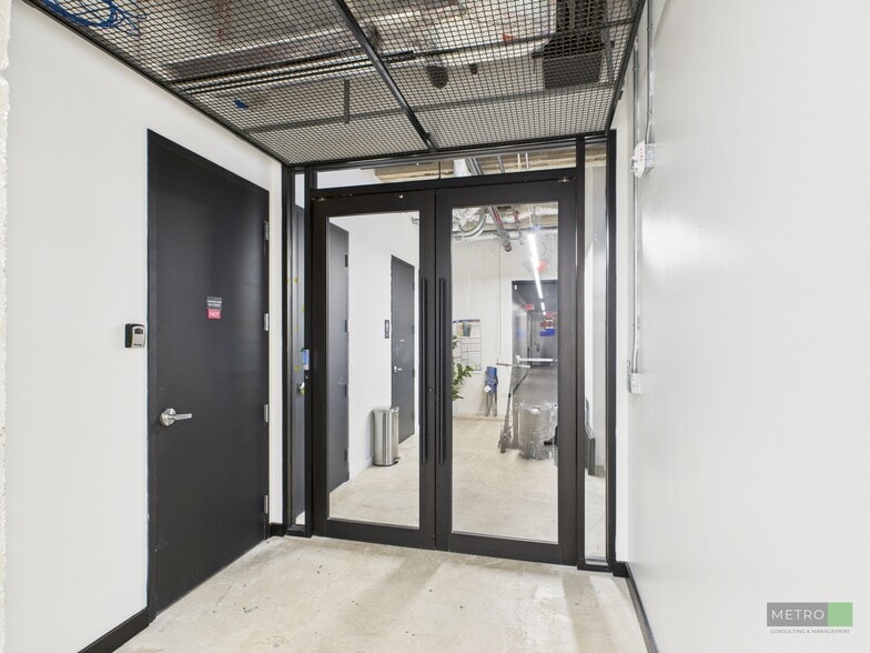 More Photos Of 2509 N Miami Ave, Miami Loft Creative Space For Lease