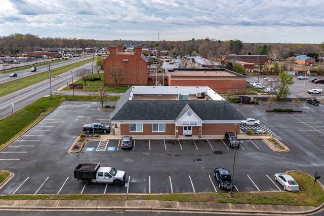 More Photos Of 9405 Chesapeake St, La Plata Medical For Lease