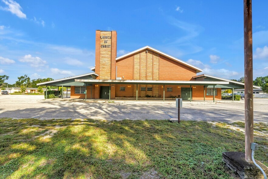 More Photos Of 4740 Wishart Blvd, Tampa Religious Facility For Sale