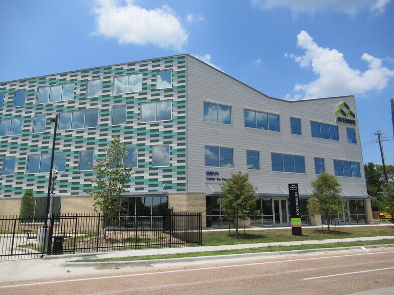 More Photos Of 3517 Irvington Blvd, Houston Medical For Lease