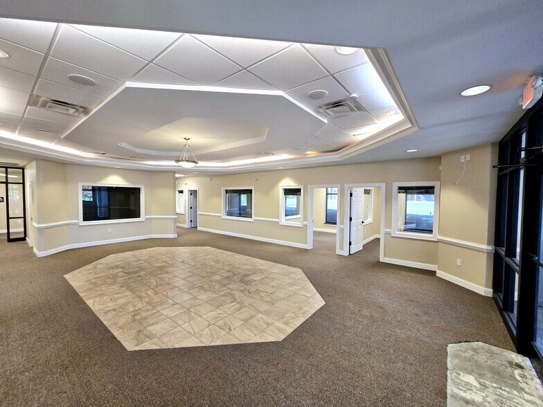 More Photos Of 701 Mutual Ct, Raleigh Office For Lease