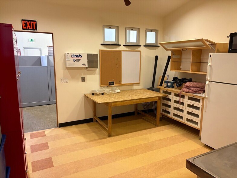 More Photos Of 821 Pine St, Paso Robles Storefront Retail Office For Lease