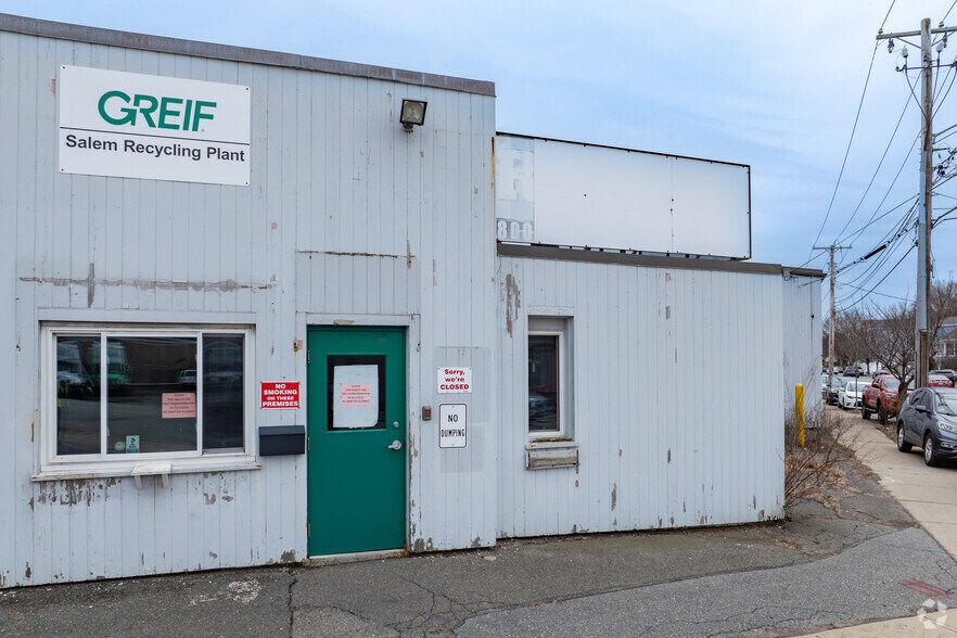 More Photos Of 53 Jefferson Ave, Salem Manufacturing For Sale