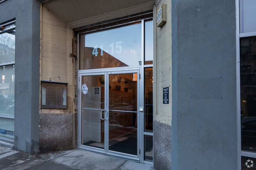 More Photos Of 29-28 41st Ave, Long Island City Apartments For Lease