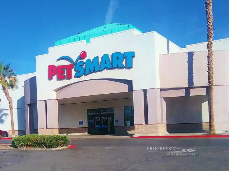 More Photos Of 12400-12682 Amargosa Rd, Victorville Unknown For Lease