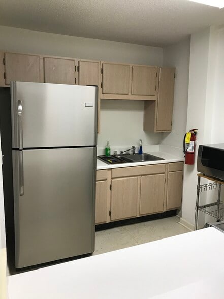 More Photos Of 1300 Pamlico St, Charlotte Apartments For Sale