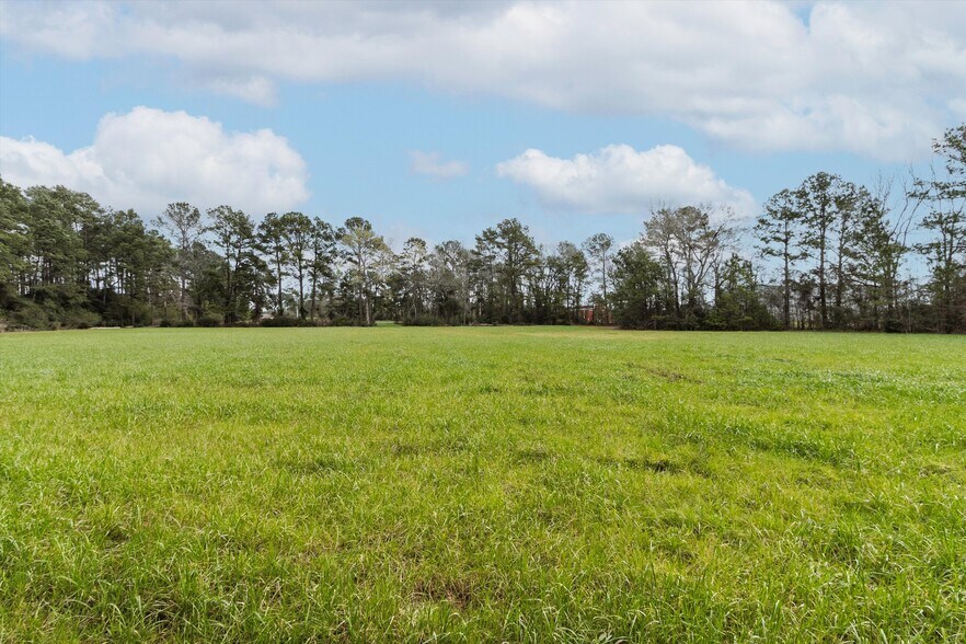 More Photos Of TBD 6.92 acres Interstate 45, New Waverly Land For Sale