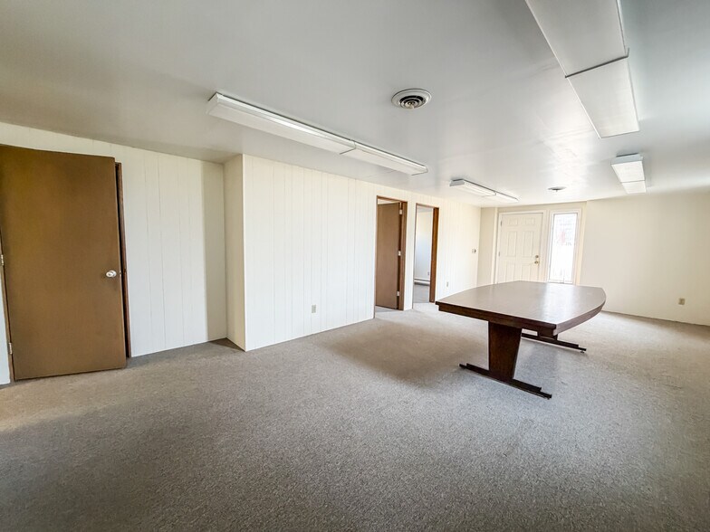 More Photos Of 510 Central Ave, Dunkirk Office For Sale