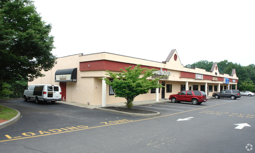 Primary Photo Of 984 Lakewood Rd, Toms River Freestanding For Lease