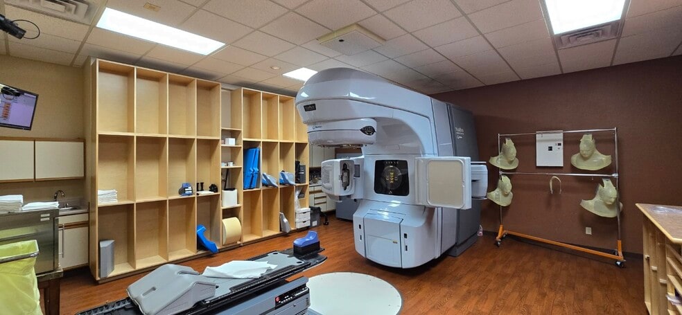 More Photos Of 1100 Gail Gardner Way, Prescott Office For Sale