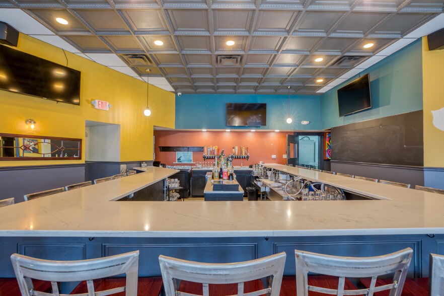 More Photos Of 1105 Main St, West Springfield Restaurant For Sale