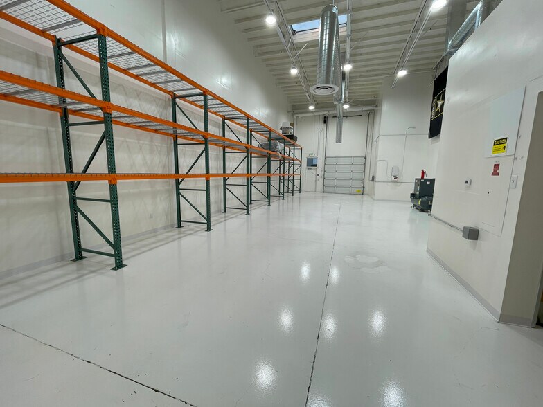 More Photos Of 4750-4794 Duckhorn Dr, Sacramento Research And Development For Lease