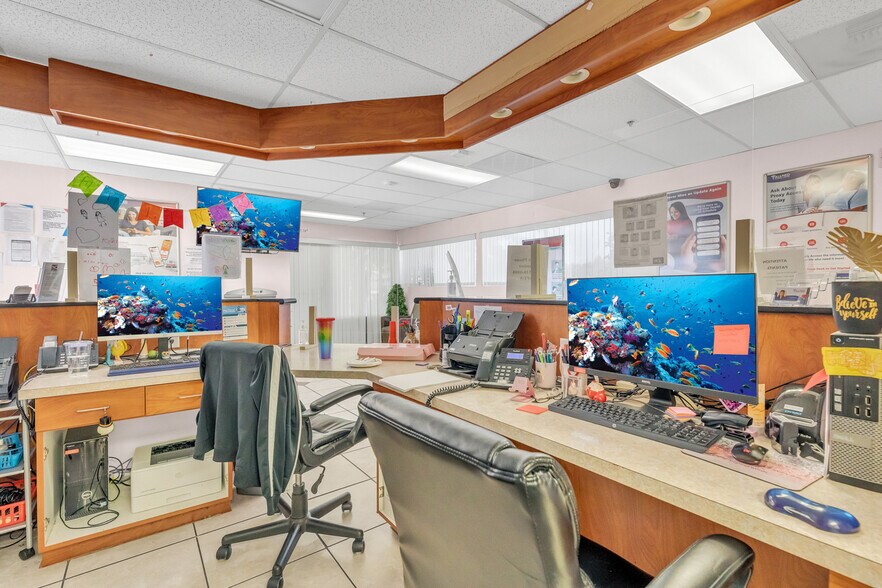 More Photos Of 515 Michigan Blvd, West Sacramento Medical For Sale