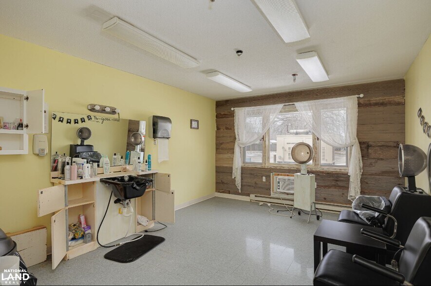 More Photos Of 300 Cedar St, Tarkio Skilled Nursing Facility For Sale
