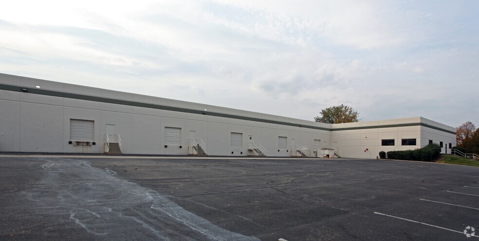 More Photos Of 3500-3560 Park Center Dr, Dayton Flex For Lease