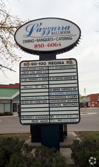More Photos Of 100 Regina Rd, Vaughan Light Manufacturing For Sale