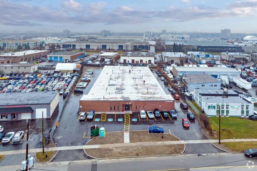 More Photos Of 21 Hale Rd, Brampton Warehouse For Sale