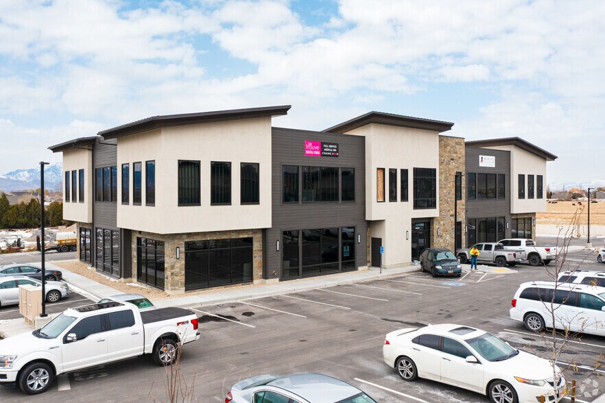 More Photos Of 1022 N Redwood Rd, Saratoga Springs Storefront Retail Office For Sale