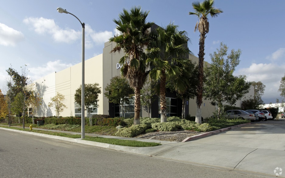 Primary Photo Of 15060 Hilton Dr, Fontana Warehouse For Sale