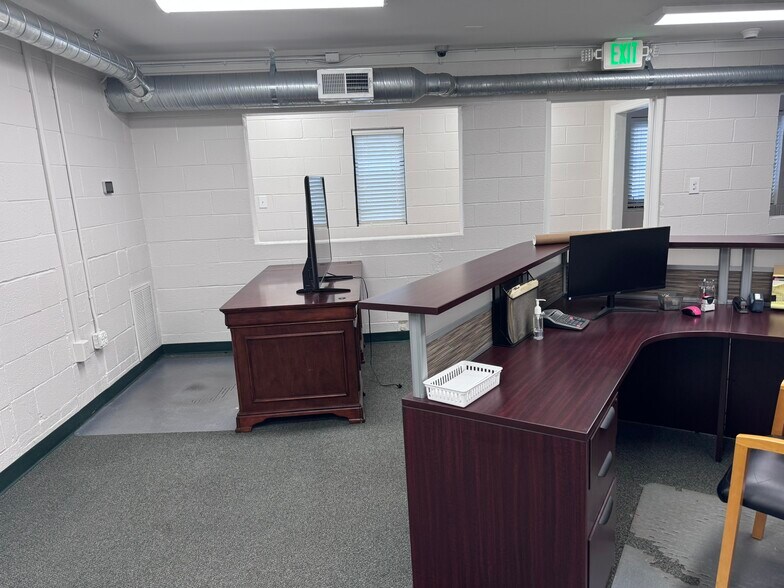 More Photos Of 61 Miller St, Winston-Salem Storefront Retail Office For Sale