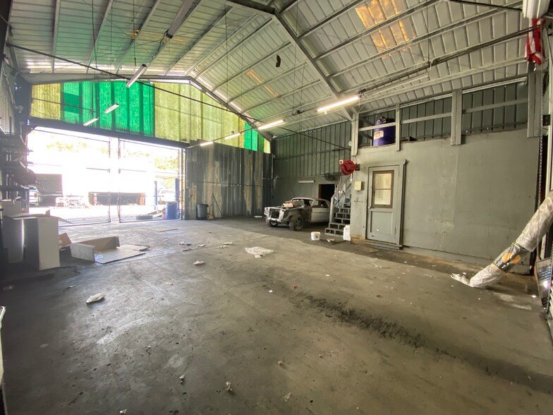 More Photos Of 7620 North Ave, Lemon Grove Service For Lease